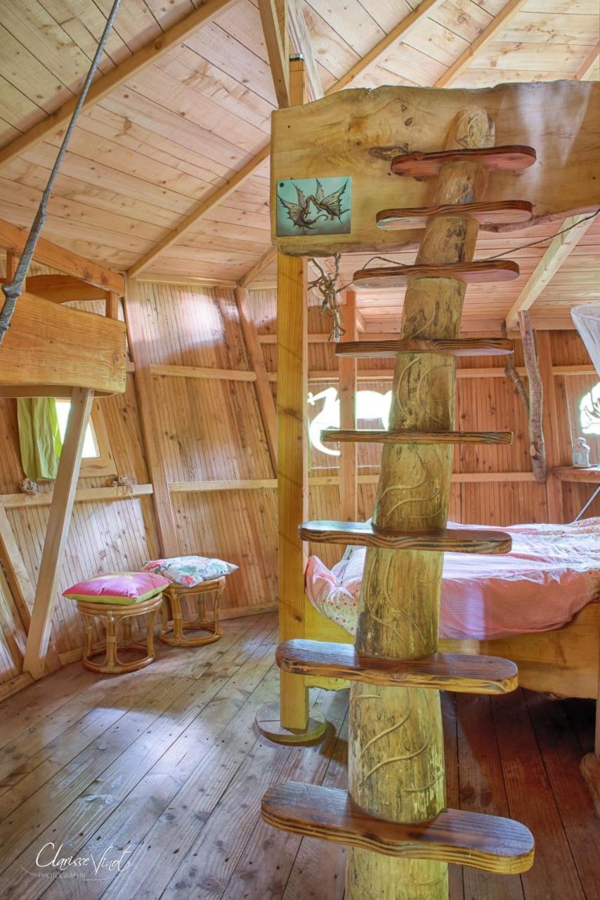 L'Arbre A Cabane Guyonvelle Eksteriør bilde
