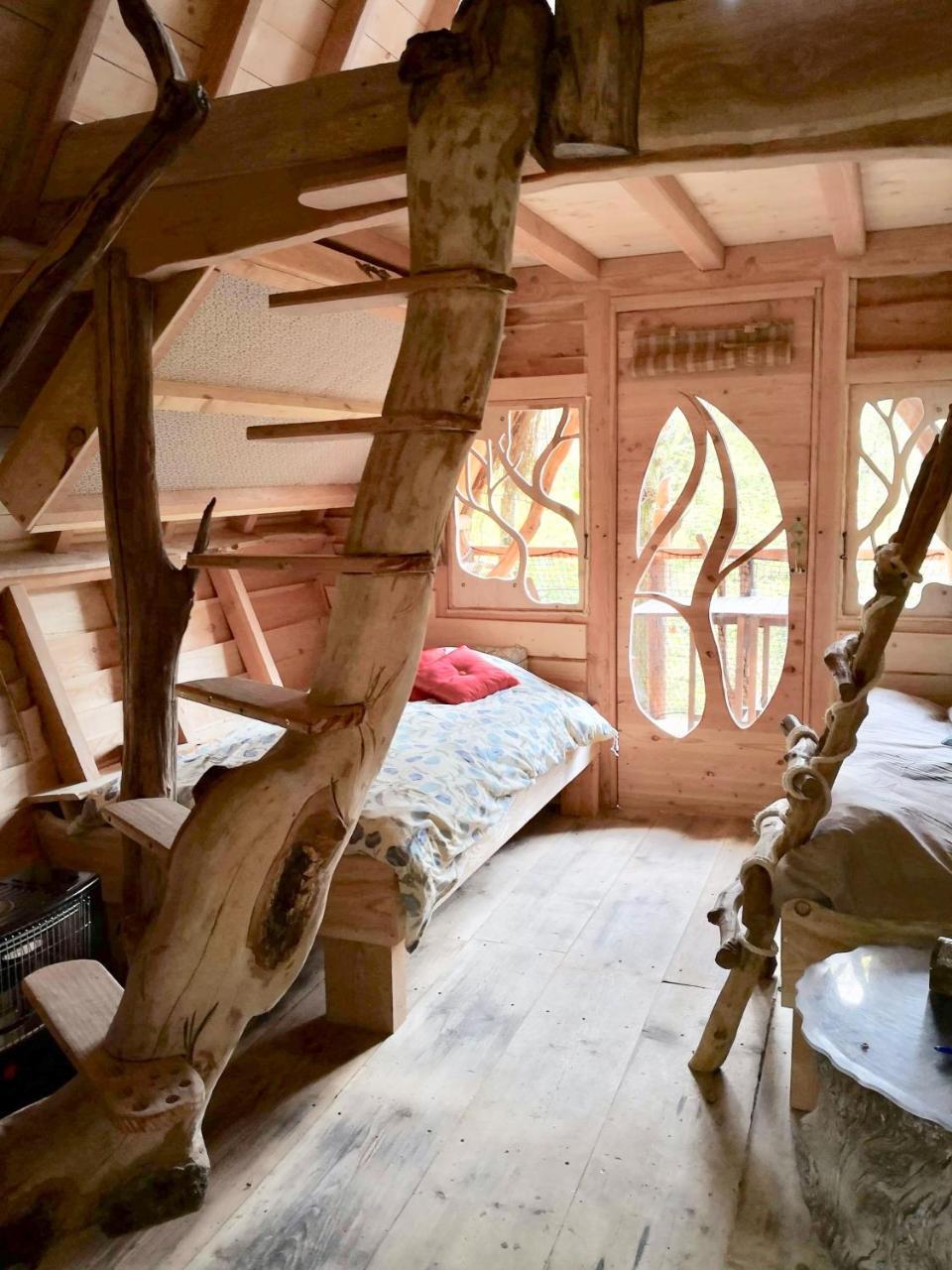 L'Arbre A Cabane Guyonvelle Eksteriør bilde